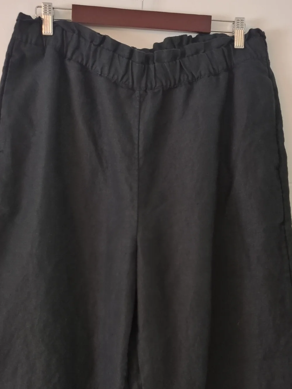 Chico's Linen Women's Black Wide-Leg Elastic Waist Ankle Trousers Sz 14 Minimal